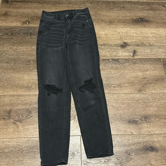 American Eagle 000 black distressed‎ pants - Picture 1 of 3